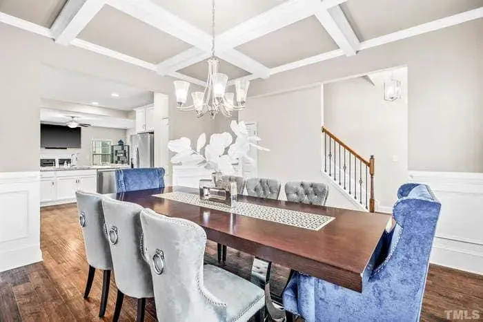 Carefully cleaned home detail